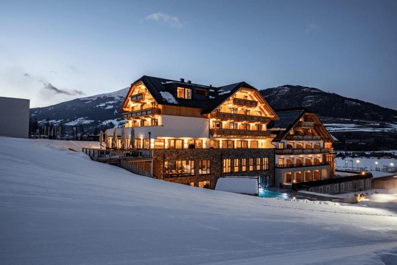 Almgut - Mountain Wellness Hotel Sankt Margarethen im Lungau Exterior foto